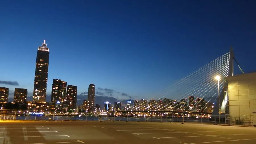 The skyline across de Maas at night, Rotterdam The skyline across de Maas at night, Rotterdam