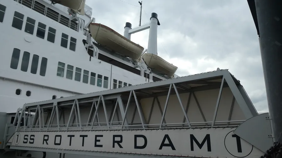 SS Rotterdam, Rotterdam (2) SS Rotterdam, Rotterdam (2)